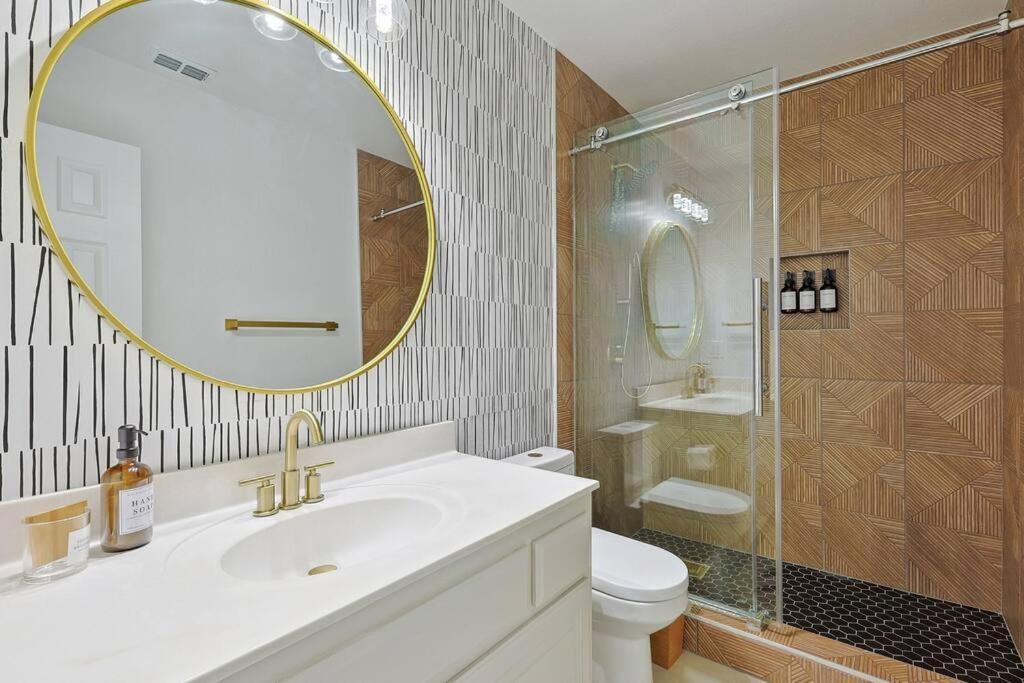 Wellness Oasis 5Br W Pool + Huge Yard + Fire Pit Villa Sachse Kültér fotó